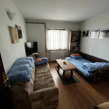 Pear House 1 Апартаменты