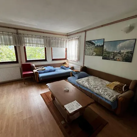 Pear House 1 * Сараево